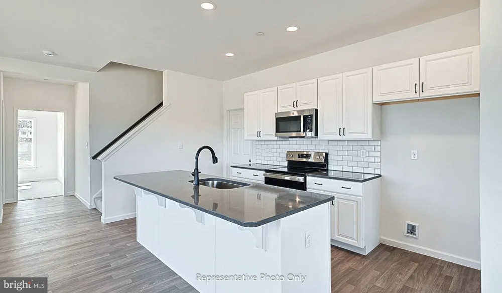 7837 OAK BROOK DRIVE Harrisburg, PA 17112