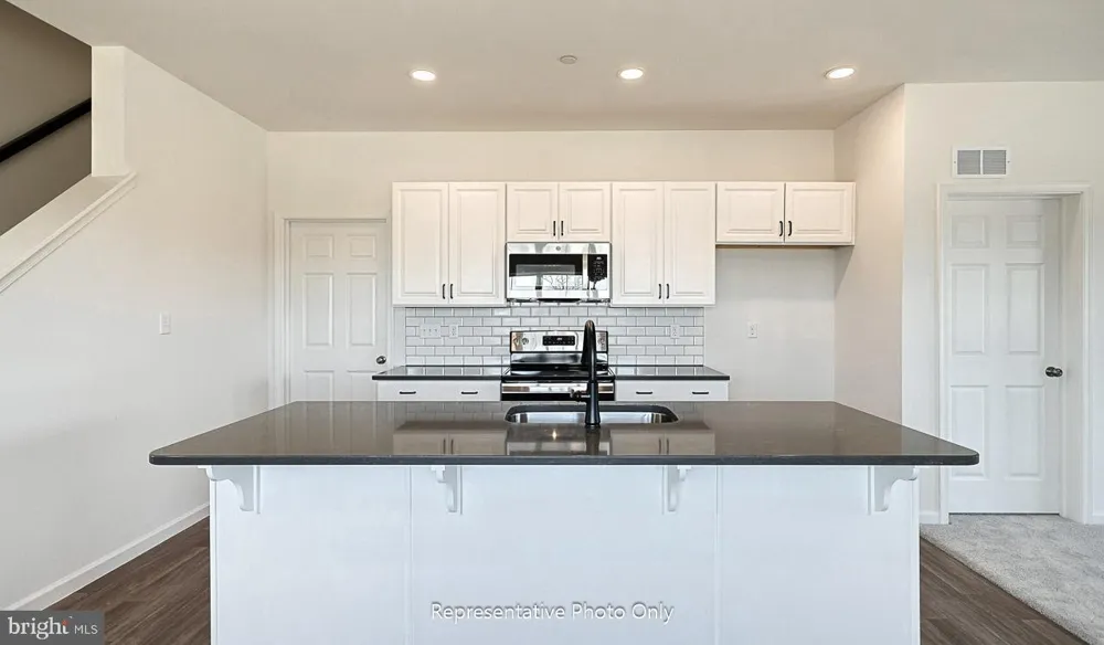7837 OAK BROOK DRIVE Harrisburg, PA 17112