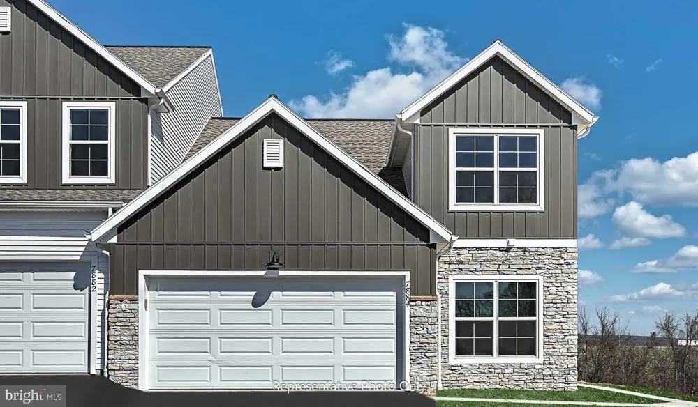 7837 OAK BROOK DRIVE Harrisburg, PA 17112