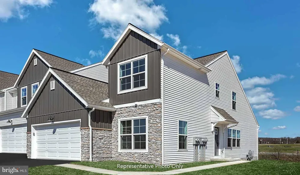 7837 OAK BROOK DRIVE Harrisburg, PA 17112