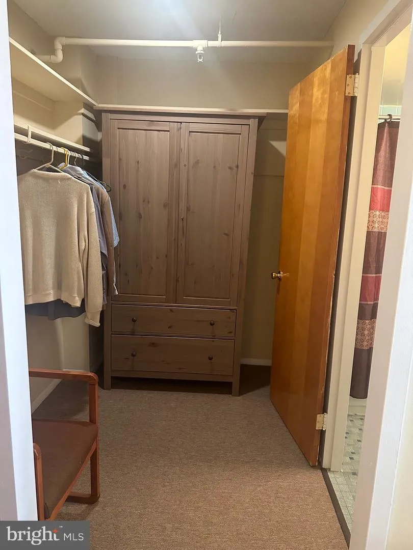3939 ROLAND AVENUE Baltimore, MD 21211