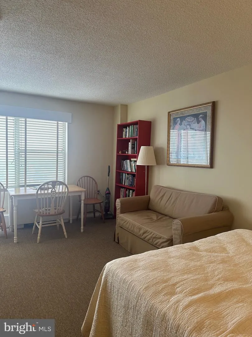 3939 ROLAND AVENUE Baltimore, MD 21211