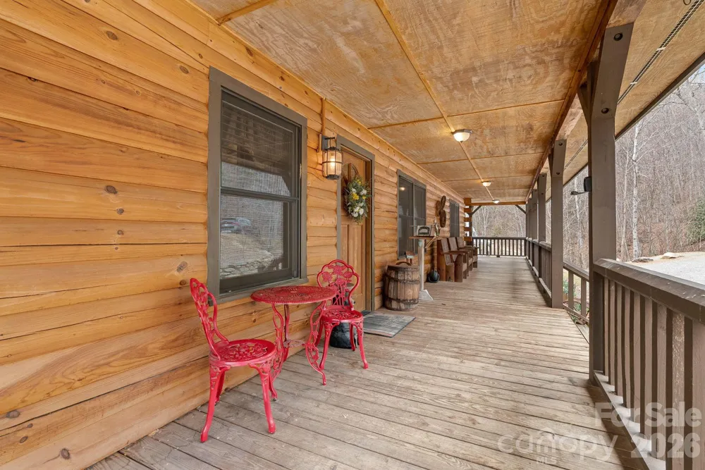 264 Moonbeam Lane Clyde, NC 28721