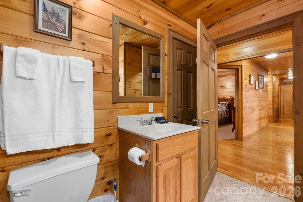 264 Moonbeam Lane Clyde, NC 28721