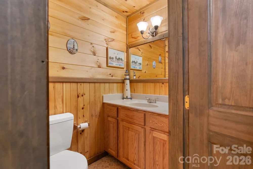 264 Moonbeam Lane Clyde, NC 28721