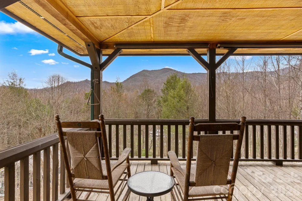 264 Moonbeam Lane Clyde, NC 28721