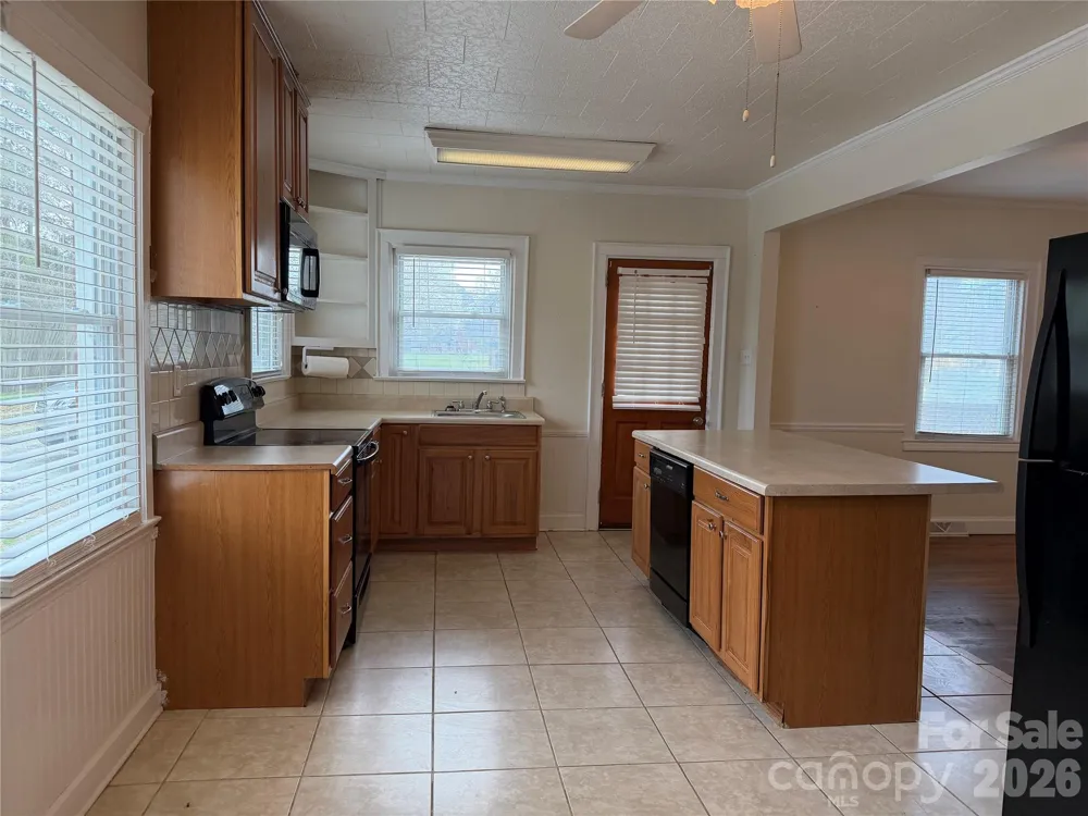 612 Ballard Street Chester, SC 29706