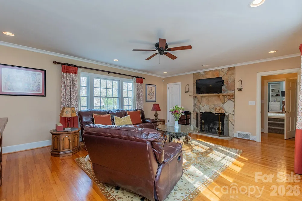 403 Weaver Drive Lexington, NC 27292