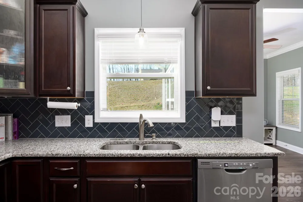 2929 Fernley Court High Point, NC 27262