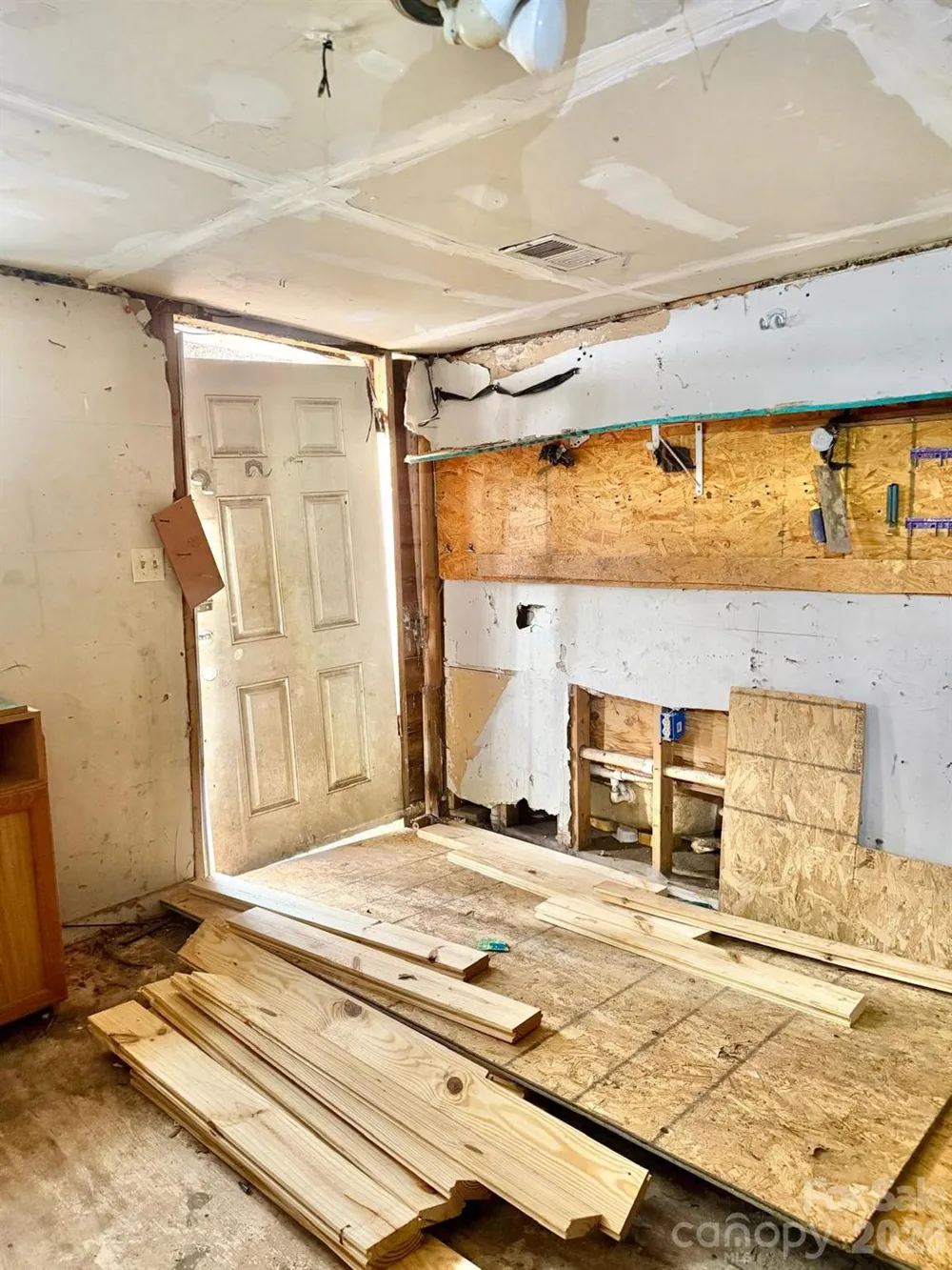 624 Center Street Spartanburg, SC 29301