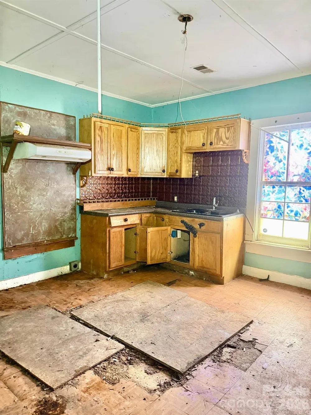 624 Center Street Spartanburg, SC 29301