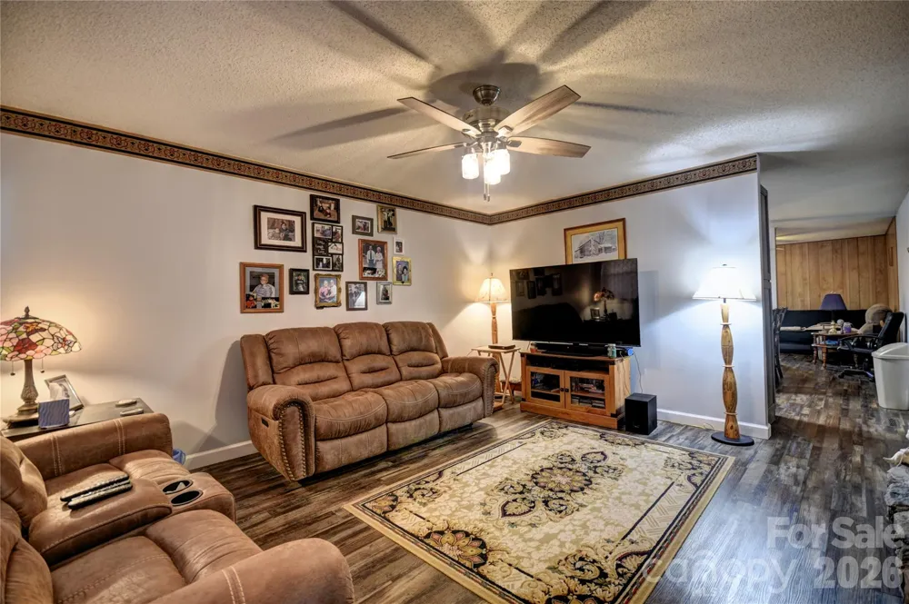 148 Market Street Maggie Valley, NC 28751
