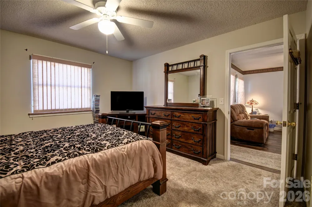 148 Market Street Maggie Valley, NC 28751