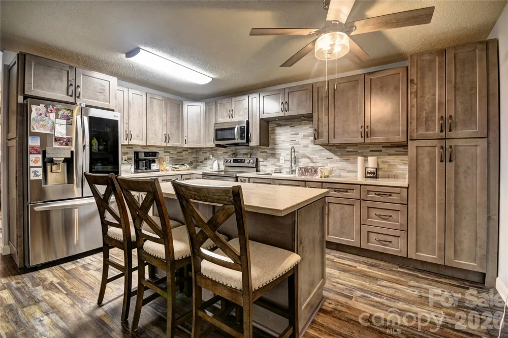 148 Market Street Maggie Valley, NC 28751