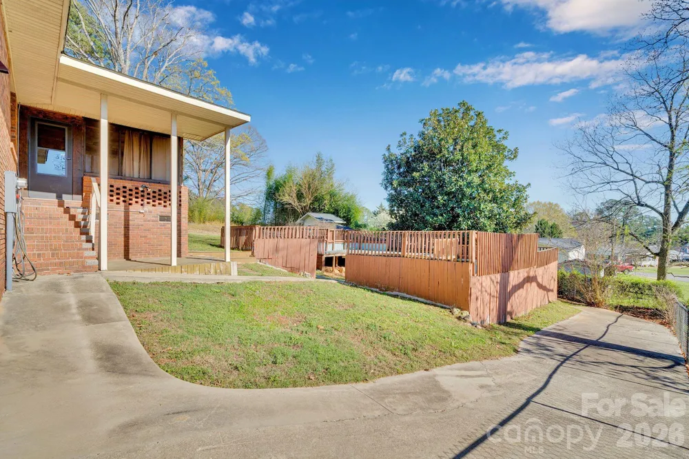 518 Melton Street Chester, SC 29706