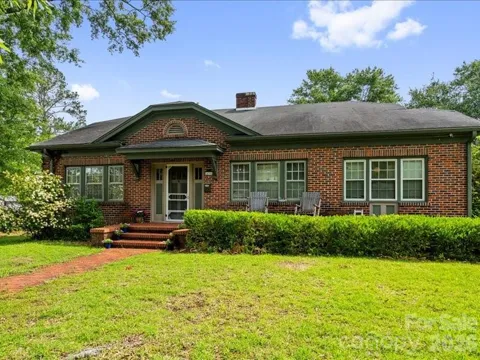 430 3rd Street