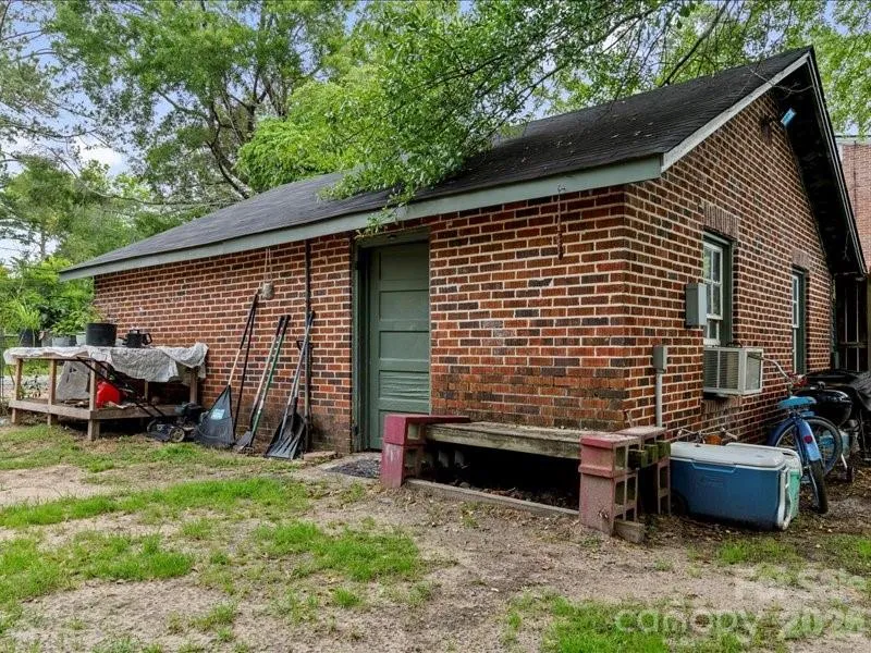 430 3rd Street Cheraw, SC 29520