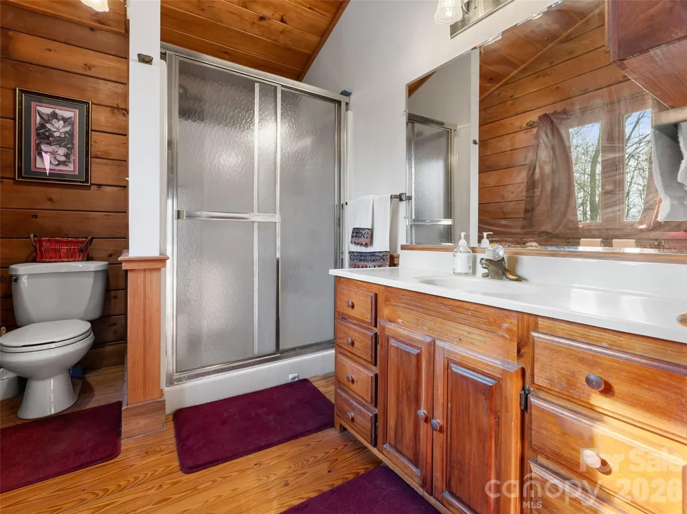 6 Ravenwood Lane Horse Shoe, NC 28742