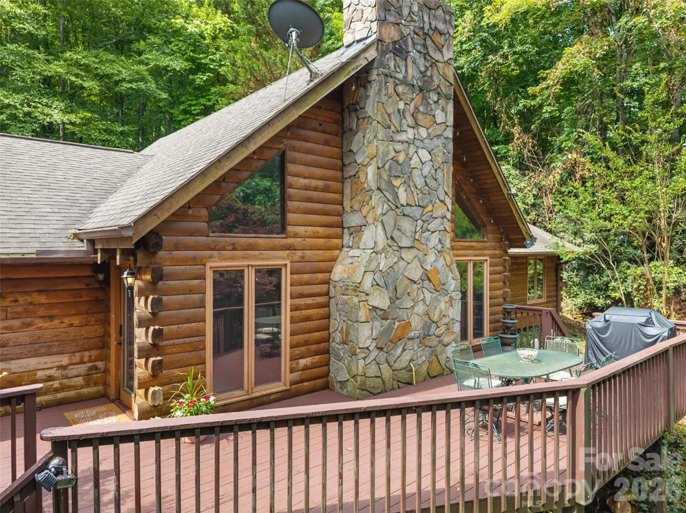 6 Ravenwood Lane Horse Shoe, NC 28742