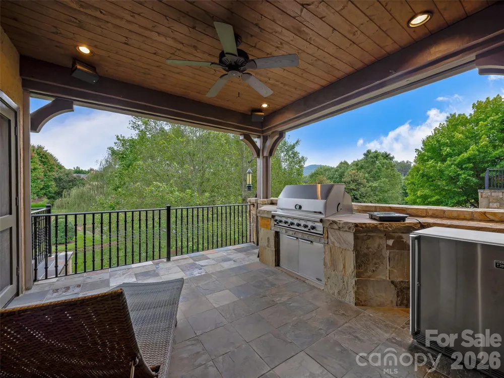 22 Foxbridge Way Arden, NC 28704