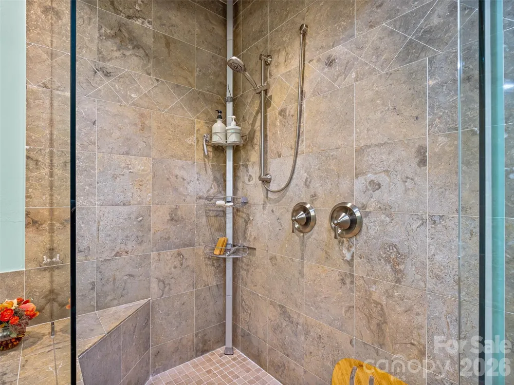 22 Foxbridge Way Arden, NC 28704