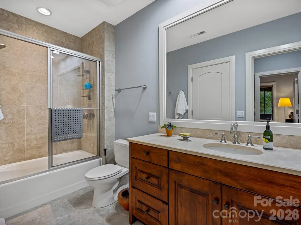 22 Foxbridge Way Arden, NC 28704