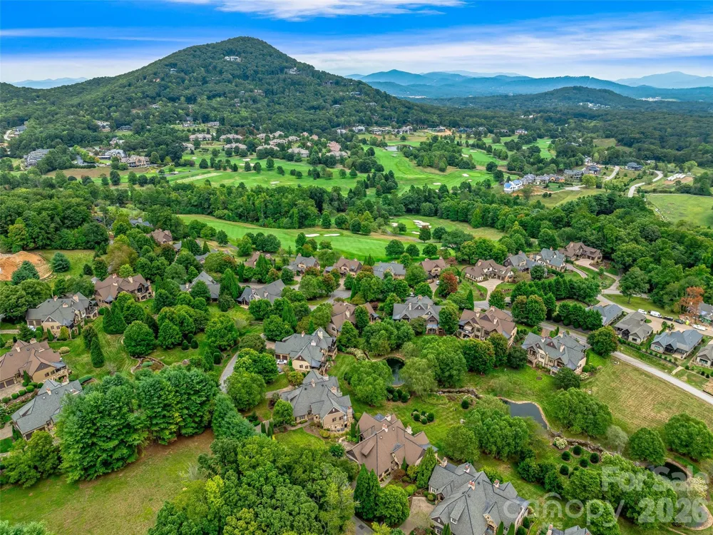 22 Foxbridge Way Arden, NC 28704