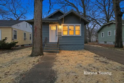 3008 9th Street