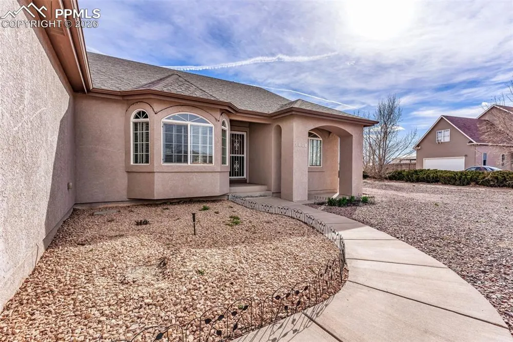 1408 E Kiva Drive Pueblo West, CO 81007