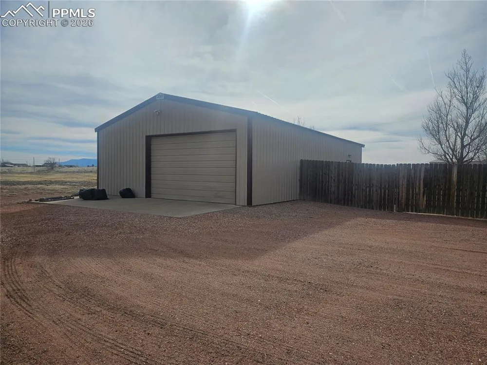 1408 E Kiva Drive Pueblo West, CO 81007