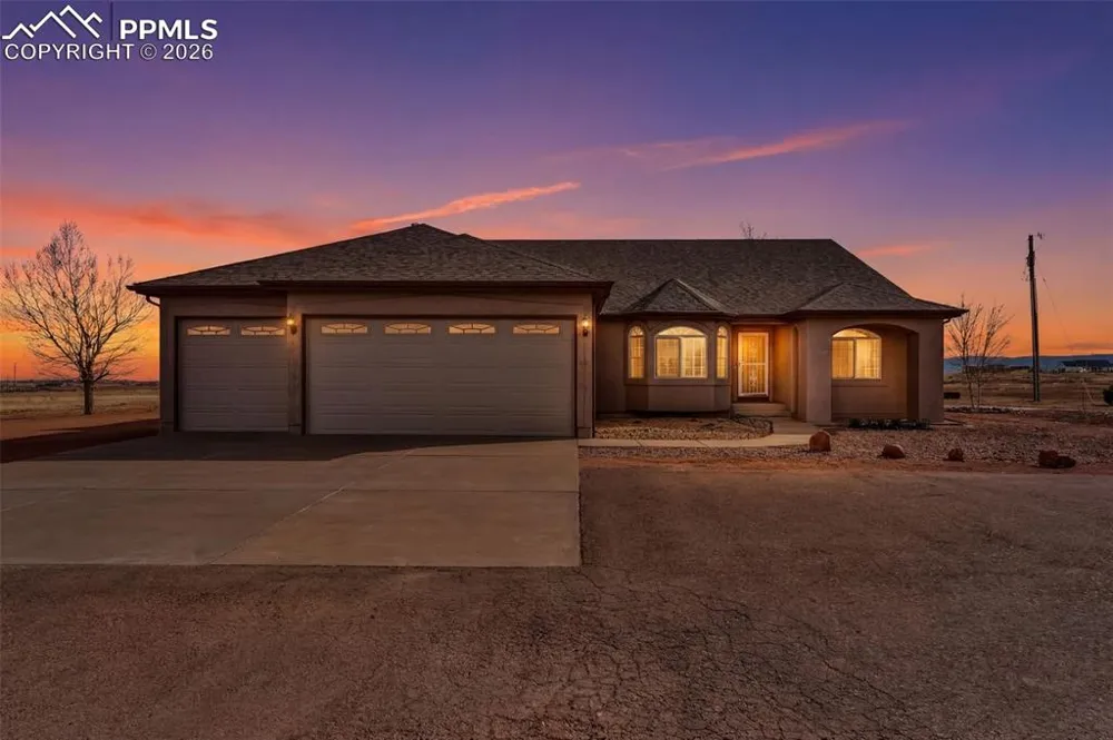 1408 E Kiva Drive Pueblo West, CO 81007