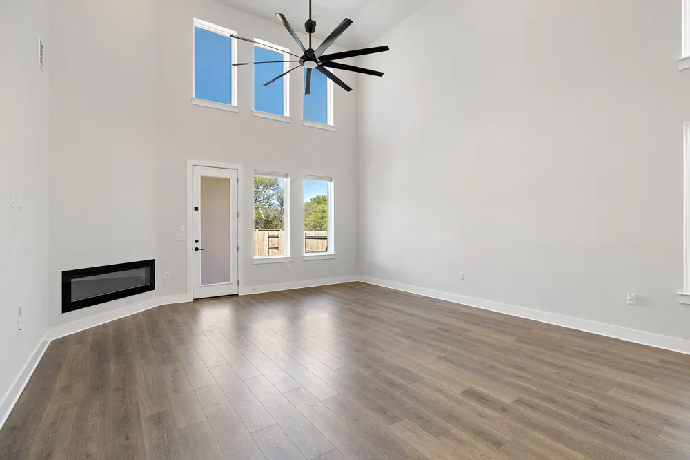326 Smithsonian Lane Kyle, TX 78640