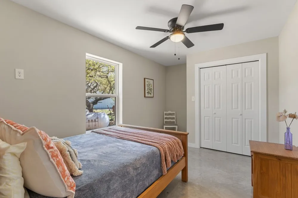 582 Delaware Creek Road Blanco, TX 78006