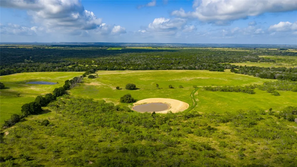 County Road 180 Road Purmela, TX 76566