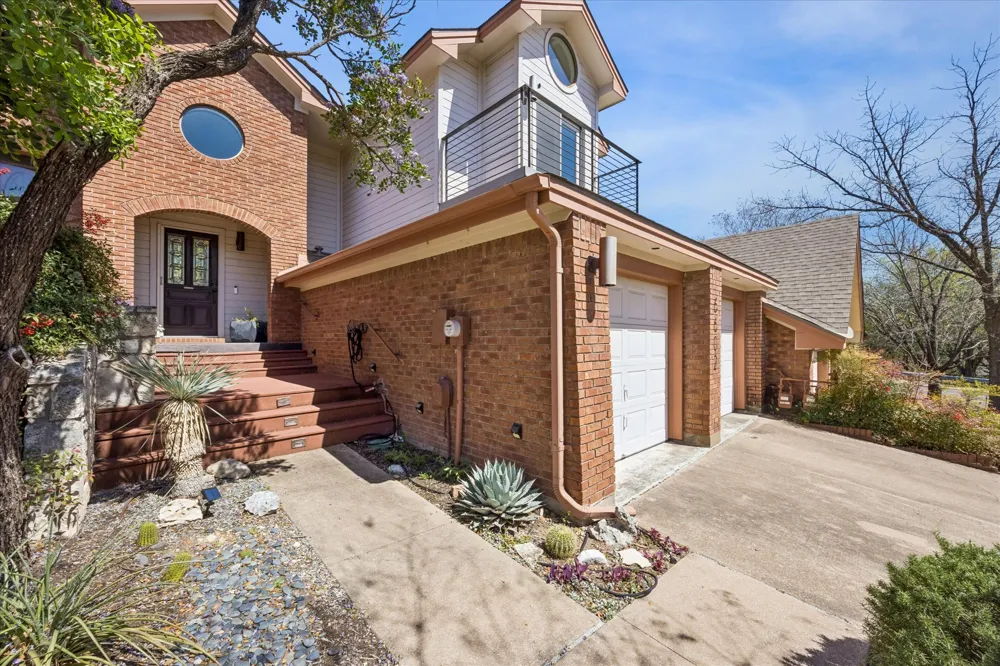 6602 Mesa Hollow Drive Austin, TX 78750