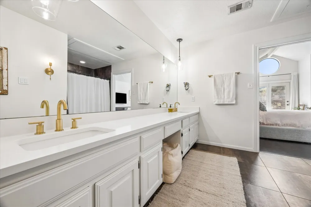6602 Mesa Hollow Drive Austin, TX 78750