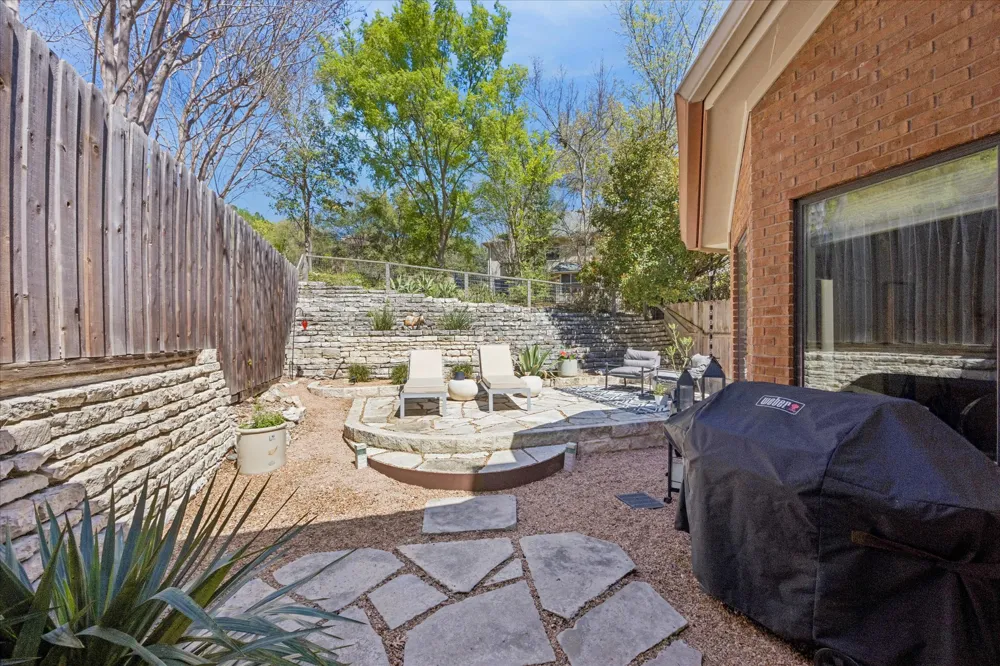 6602 Mesa Hollow Drive Austin, TX 78750