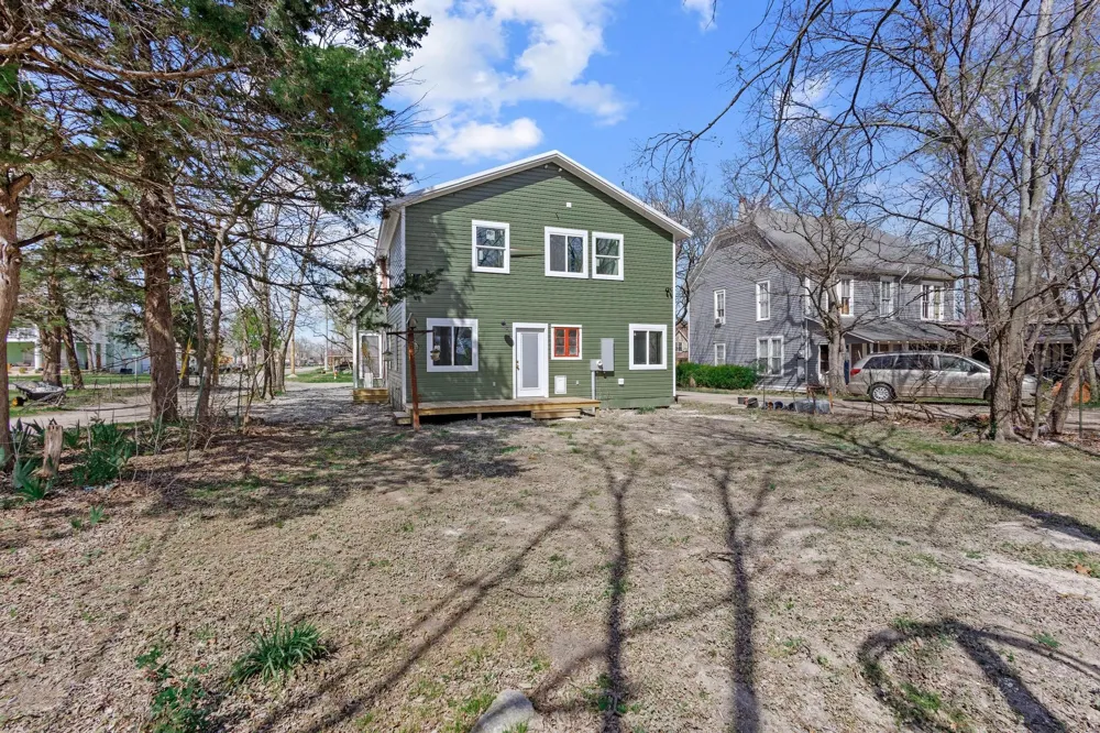 331 W Grand Street Whitewright, TX 75491