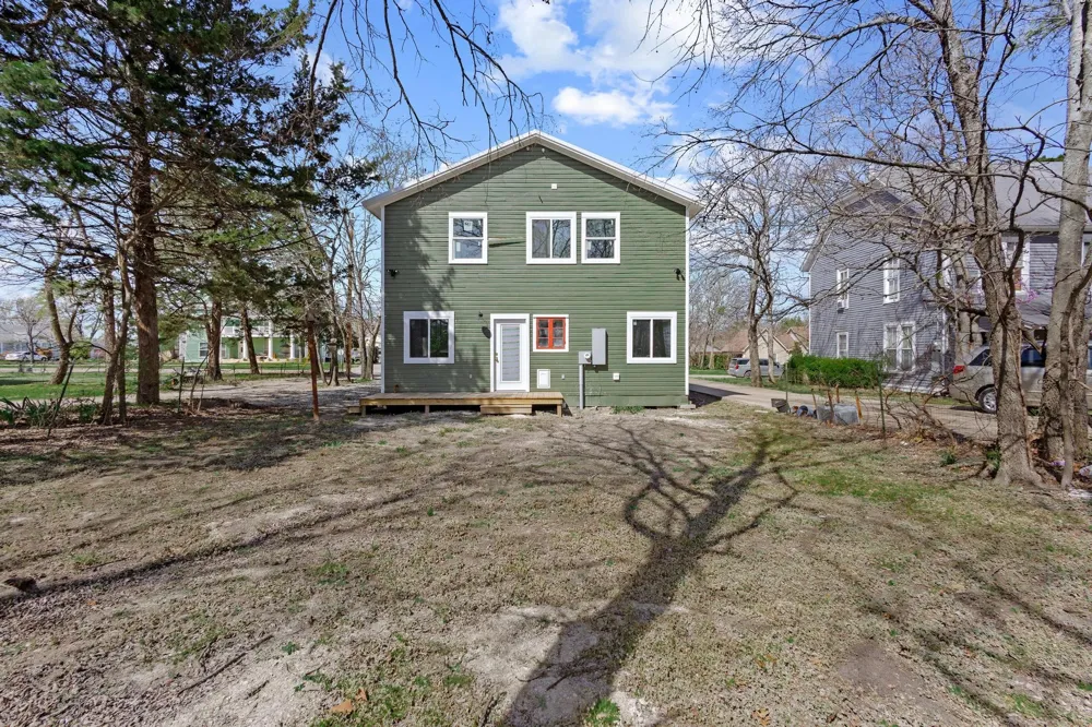 331 W Grand Street Whitewright, TX 75491
