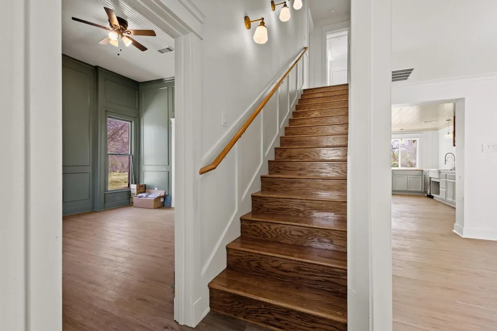 331 W Grand Street Whitewright, TX 75491