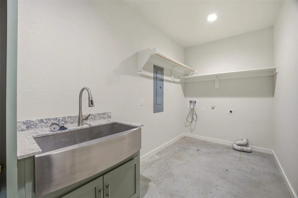 1525 Bosley Road Santo, TX 76472