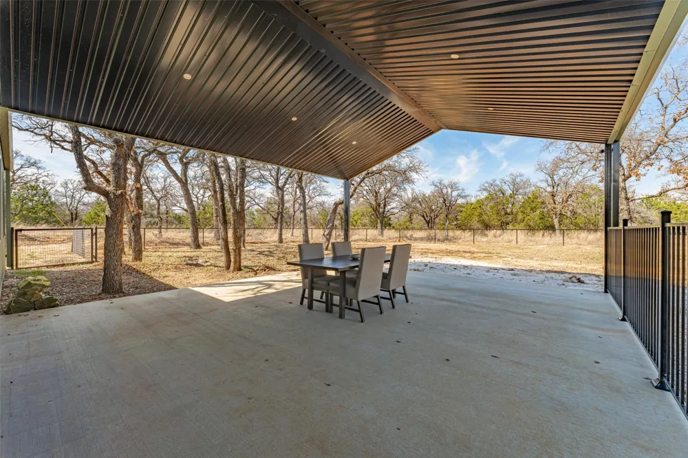 1525 Bosley Road Santo, TX 76472