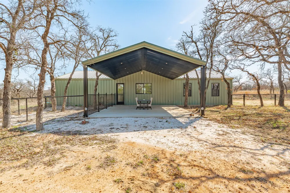 1525 Bosley Road Santo, TX 76472