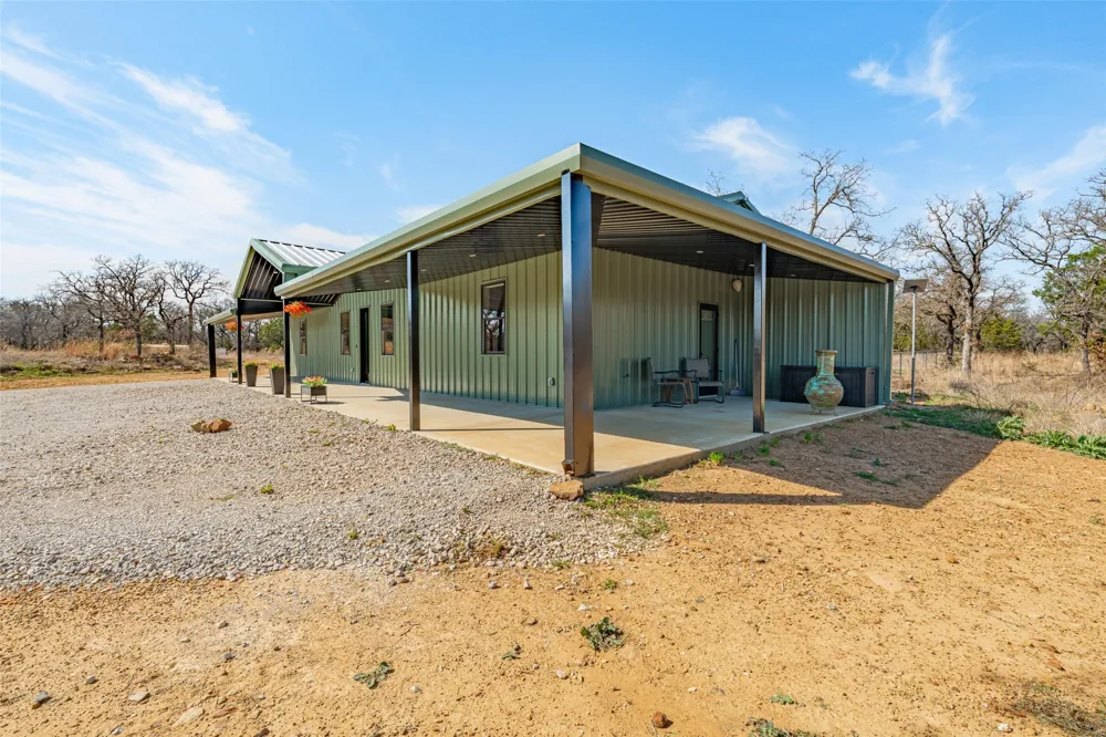 1525 Bosley Road Santo, TX 76472