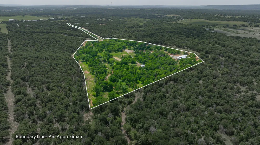 1525 Bosley Road Santo, TX 76472
