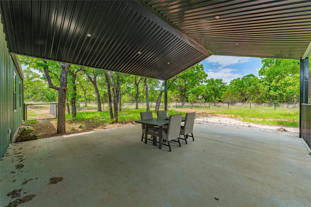 1525 Bosley Road Santo, TX 76472