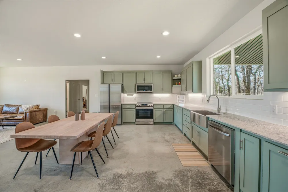 1525 Bosley Road Santo, TX 76472