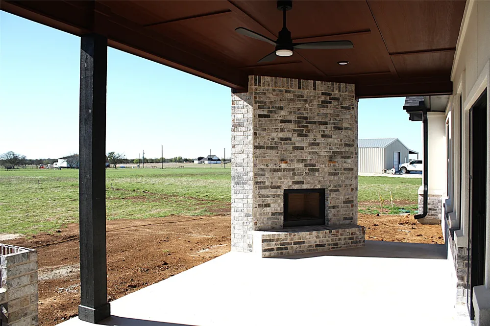 611 Willow Moon Ranch Road Crawford, TX 76638