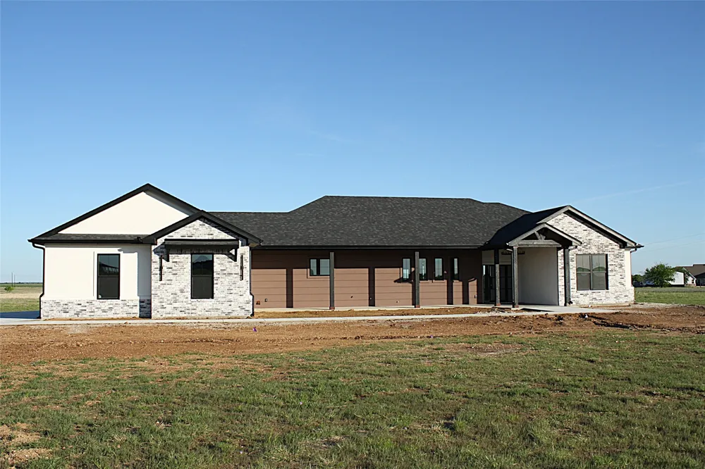 611 Willow Moon Ranch Road Crawford, TX 76638