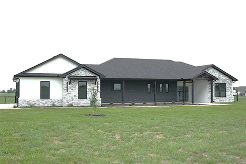 611 Willow Moon Ranch Road